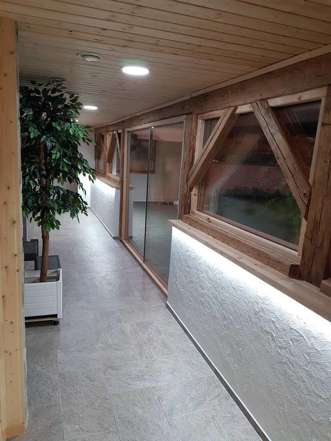 Hotel Statek 3 - Wellness&Spa Hluboká nad Vltavou Exterior foto