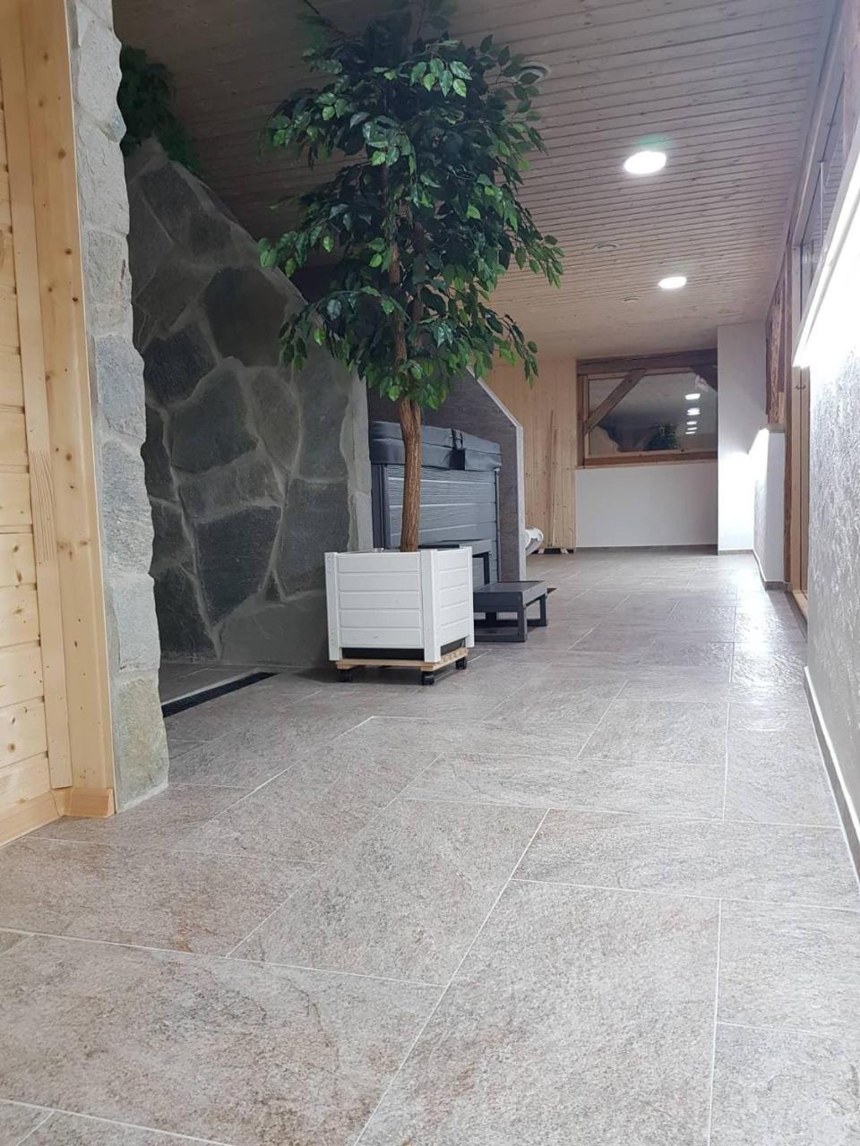 Hotel Statek 3 - Wellness&Spa Hluboká nad Vltavou Exterior foto