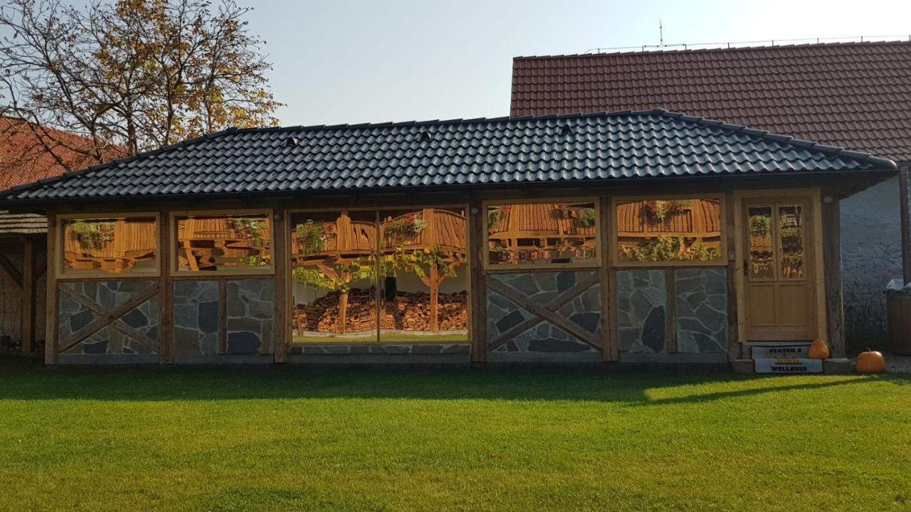 Hotel Statek 3 - Wellness&Spa Hluboká nad Vltavou Exterior foto